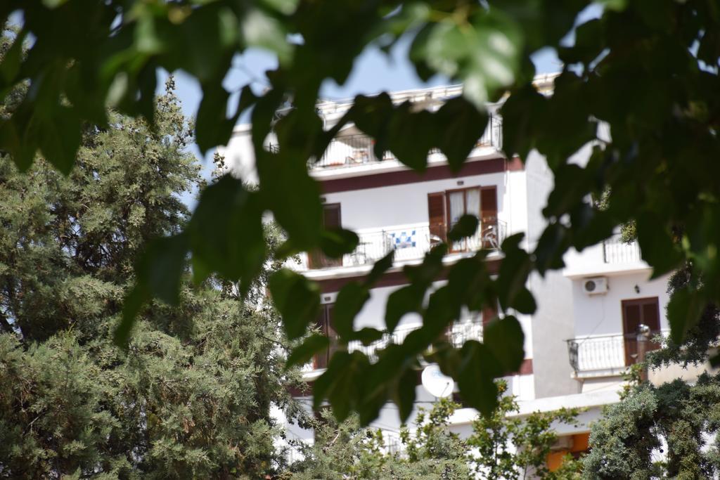 העיירה סקיאתוס Pension Margarita מראה חיצוני תמונה